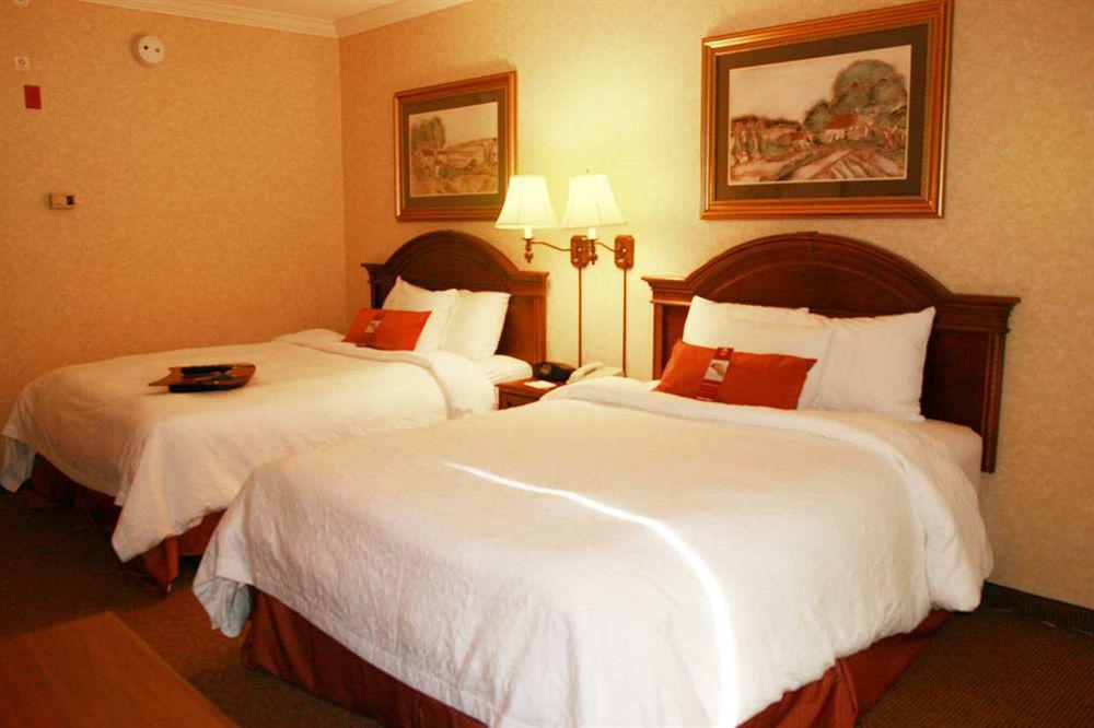Hampton Inn Coventry-Warwick Area Zimmer foto