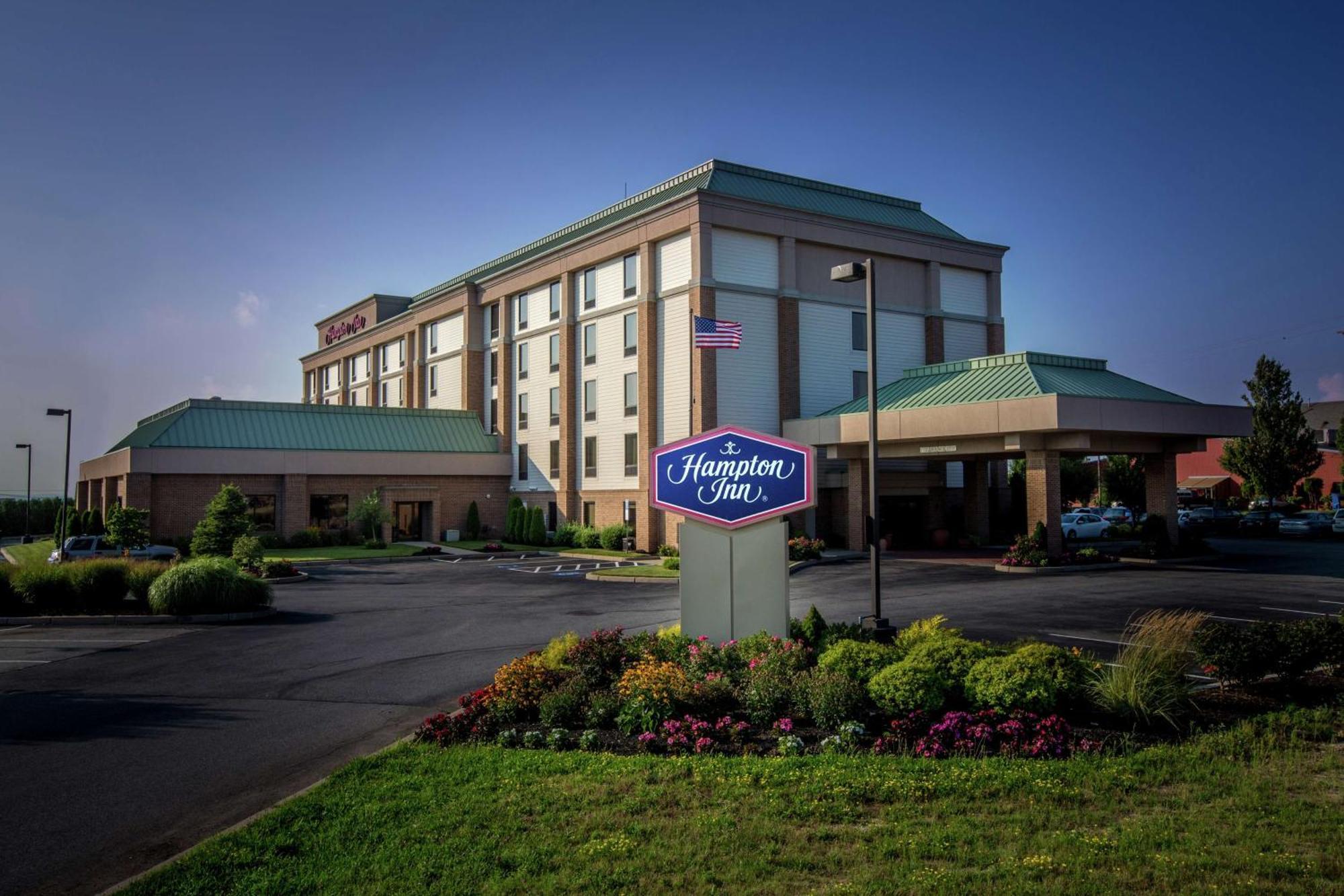 Hampton Inn Coventry-Warwick Area Exterior foto